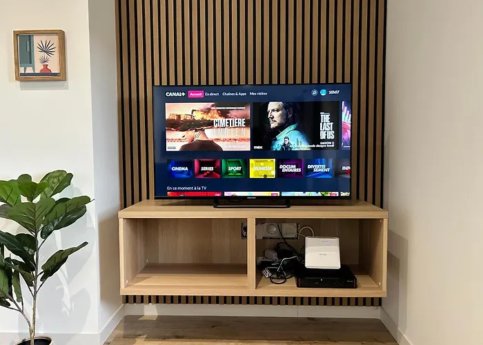 Le Botanique * Saint-Medard-de-Guizieres